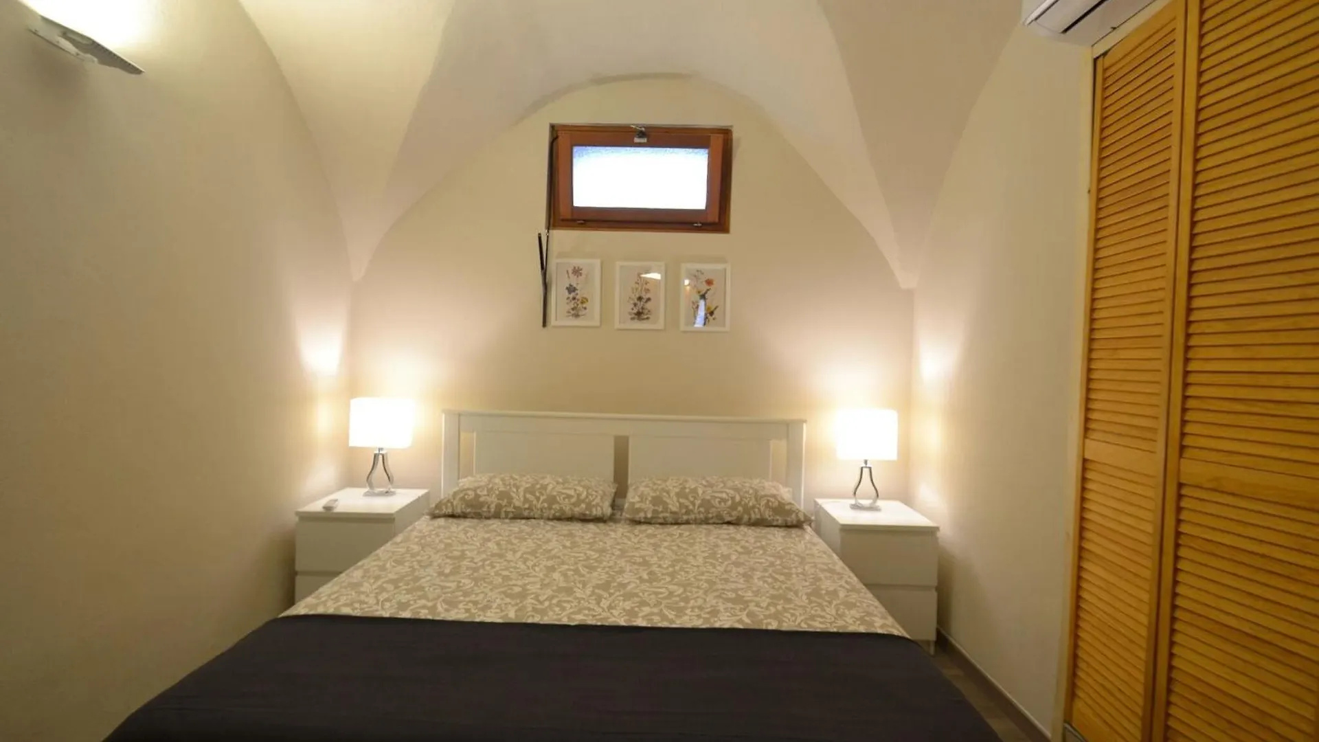 Belvilla By Oyo Vintimille 0*,  Italie